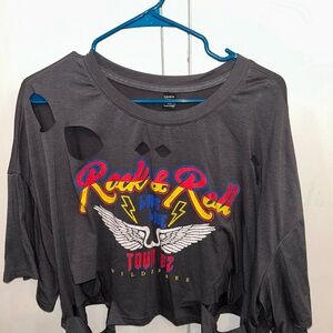SHEIN Gray Rock & Roll Graphic Crop Top